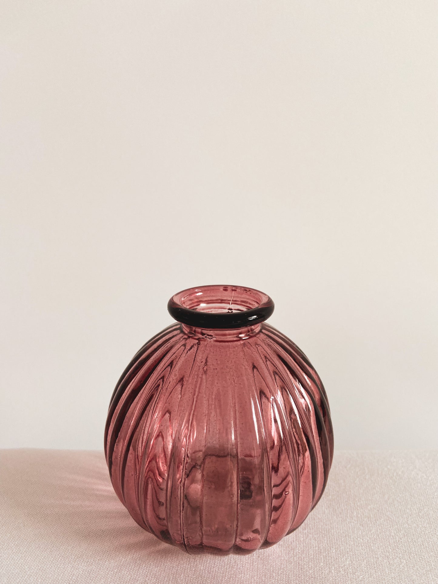 Kugelvase donkerrond