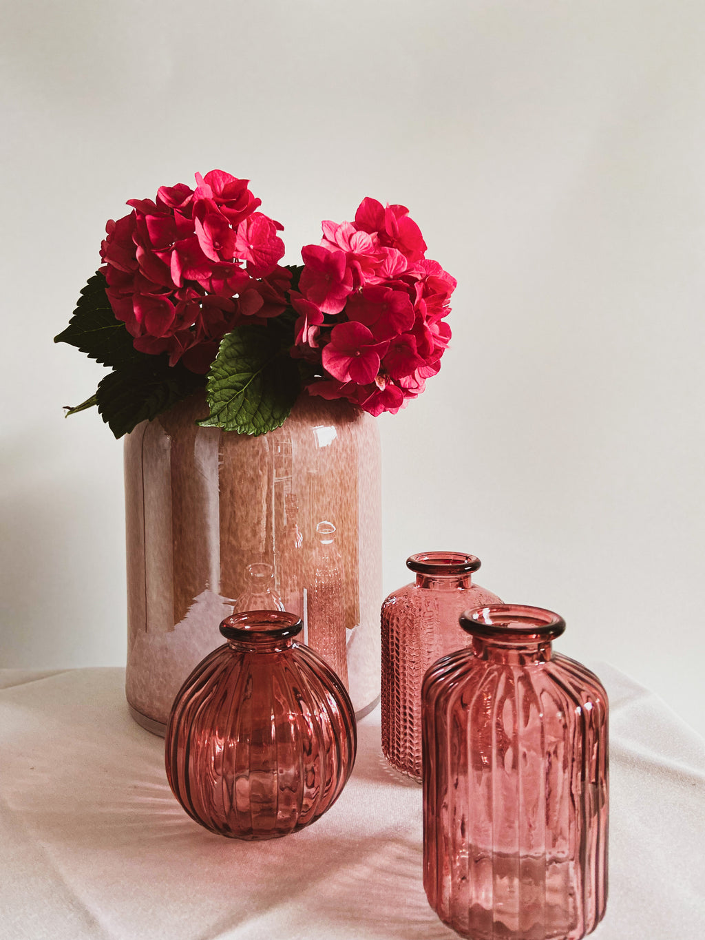 Vase Linien donkerrond