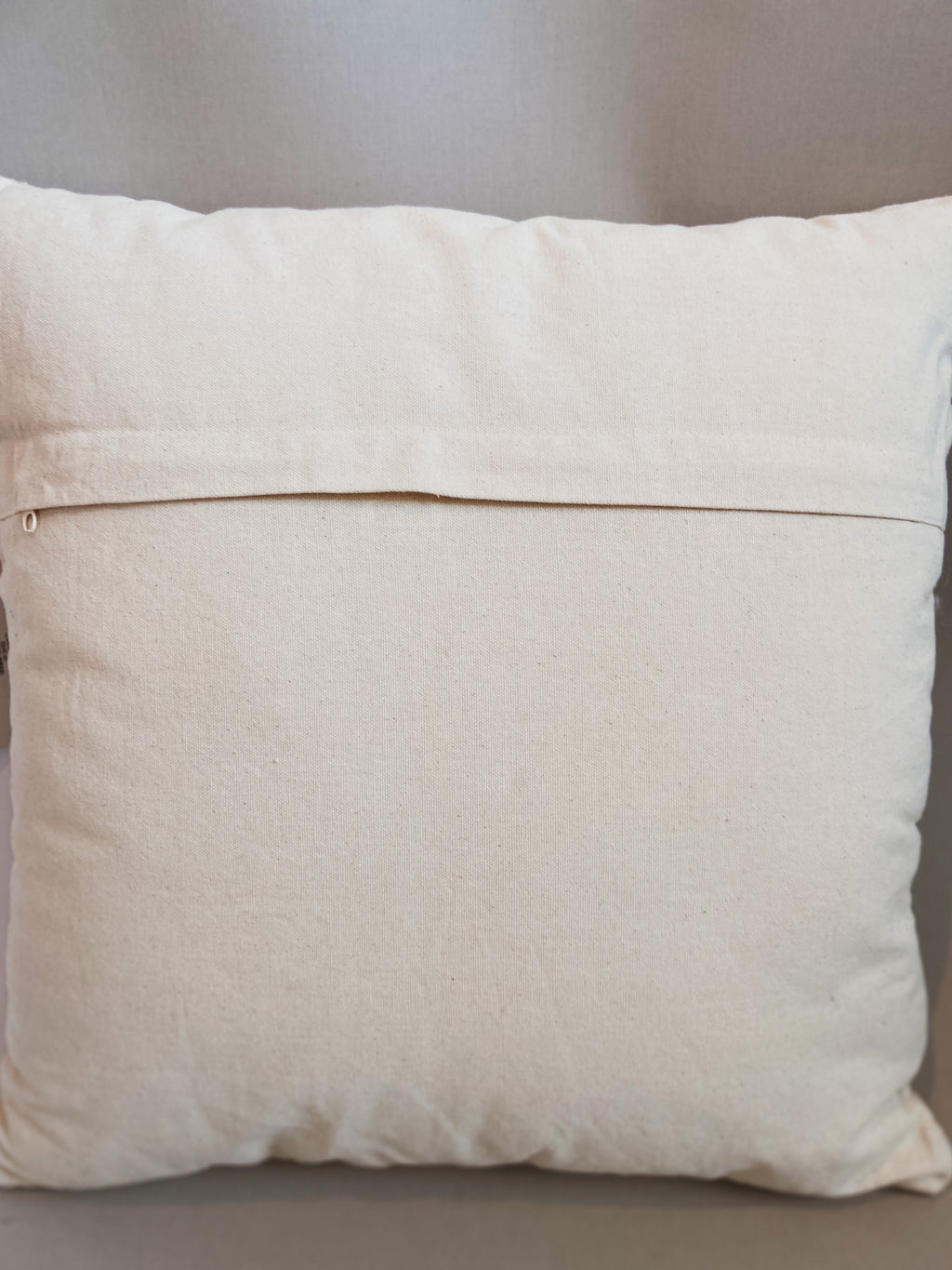 Boho Kissen mit gewebten Muster